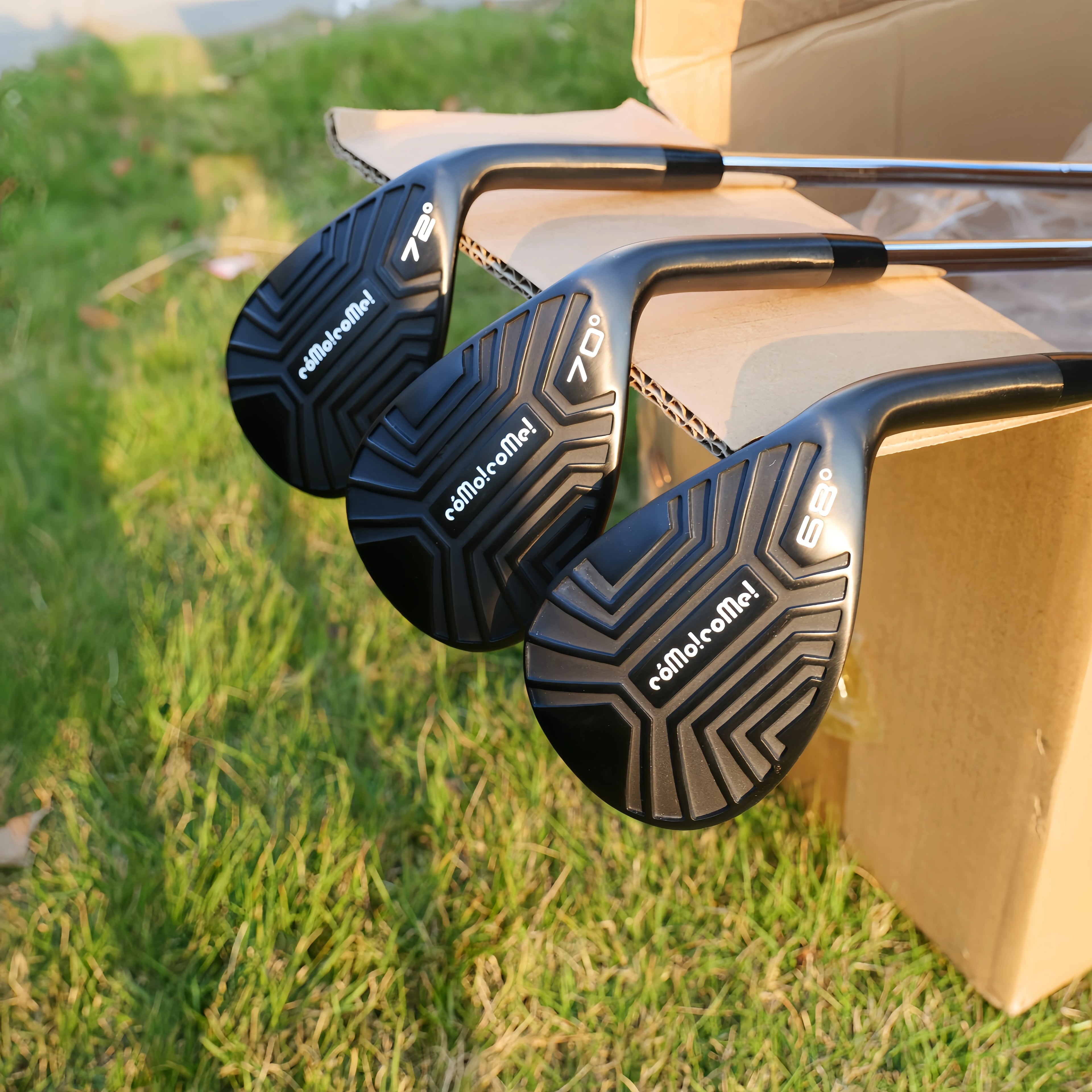 Golf Club COMO! COME! Blade-Style High-Loft Wedge   Available in 68°/70°/72° Loft Angles   Exceptional Spin and Stopping Power/