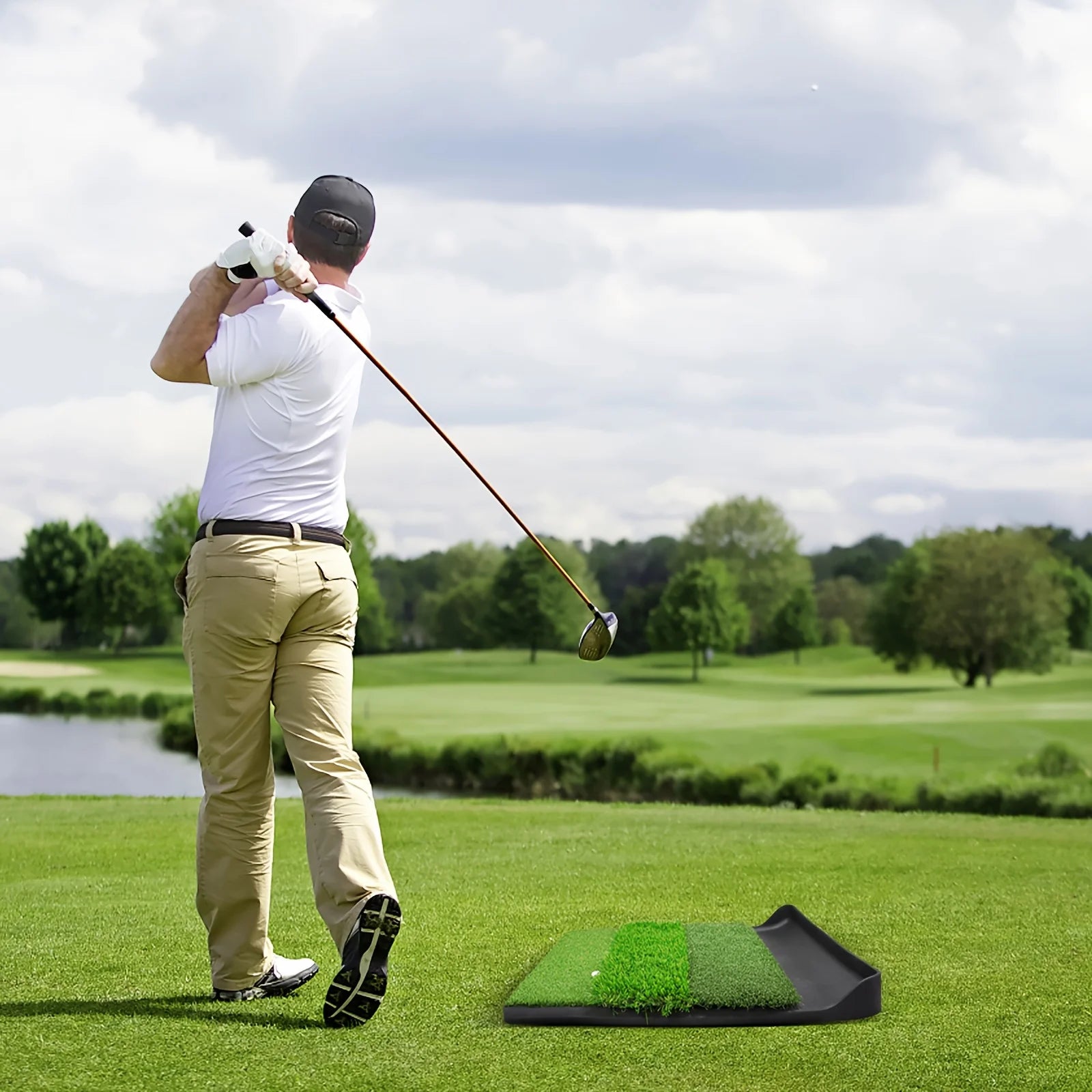 Golf Hitting Mat 4-in-1 Folding Grass Mat - Practice Triple Turf Chipping Swing Detection Aid Hitting Mat Golf Mat for Backyard